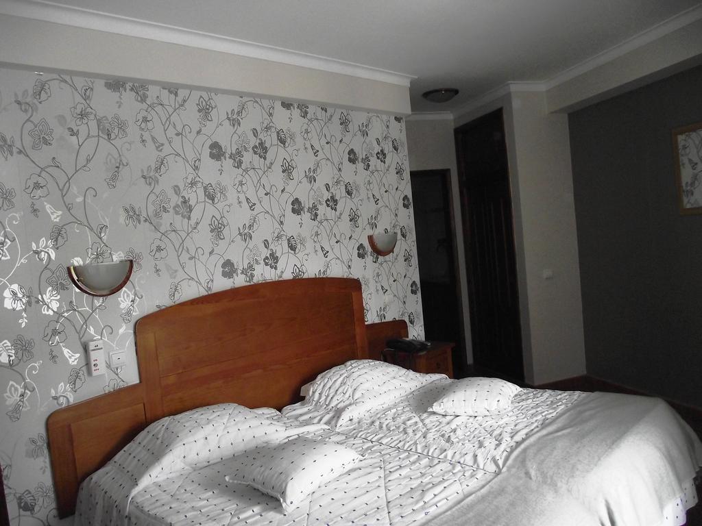 Hotel O Gadanha Estremoz Δωμάτιο φωτογραφία